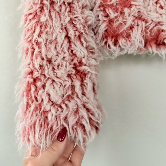 ANTHROPOLOGIE XS Brenna Faux Fur Coat in Pink • Coral Fuzzy Furry Toggle Jacket - Picture 5 of 15